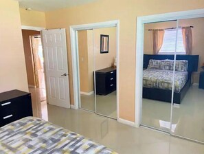 3 camere, ferro/asse da stiro, Wi-Fi, lenzuola