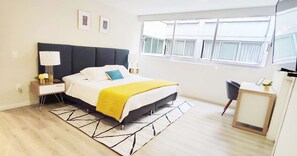 4 Schlafzimmer, Bügeleisen/Bügelbrett, Reisekinderbett, WLAN