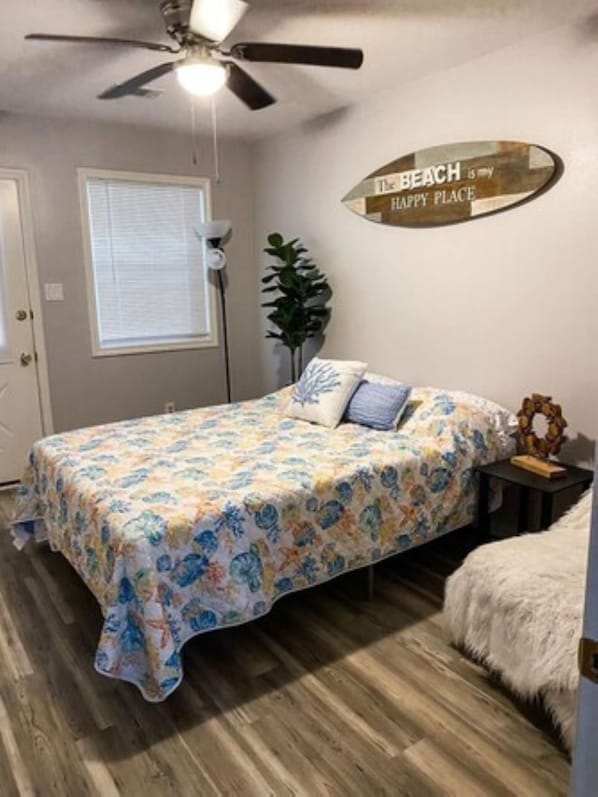 4 quartos, Wi-Fi de cortesia, roupa de cama