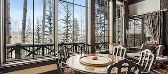 Spectacular ski-in/ski-out chateau with hot tub, gym, movie room, & in-home spa