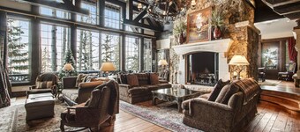 Spectacular ski-in/ski-out chateau with hot tub, gym, movie room, & in-home spa