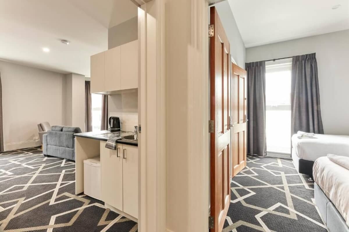 Family Room, Multiple Beds | Premium bedding, pillowtop beds, iron/ironing board, free WiFi