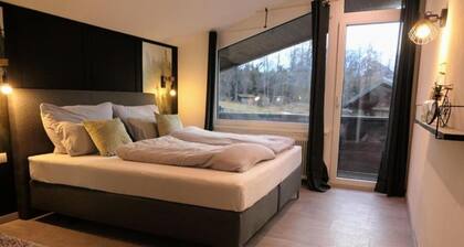 Newly renovated, cozy apartment with a beautiful balcony - NEST'L Appartements