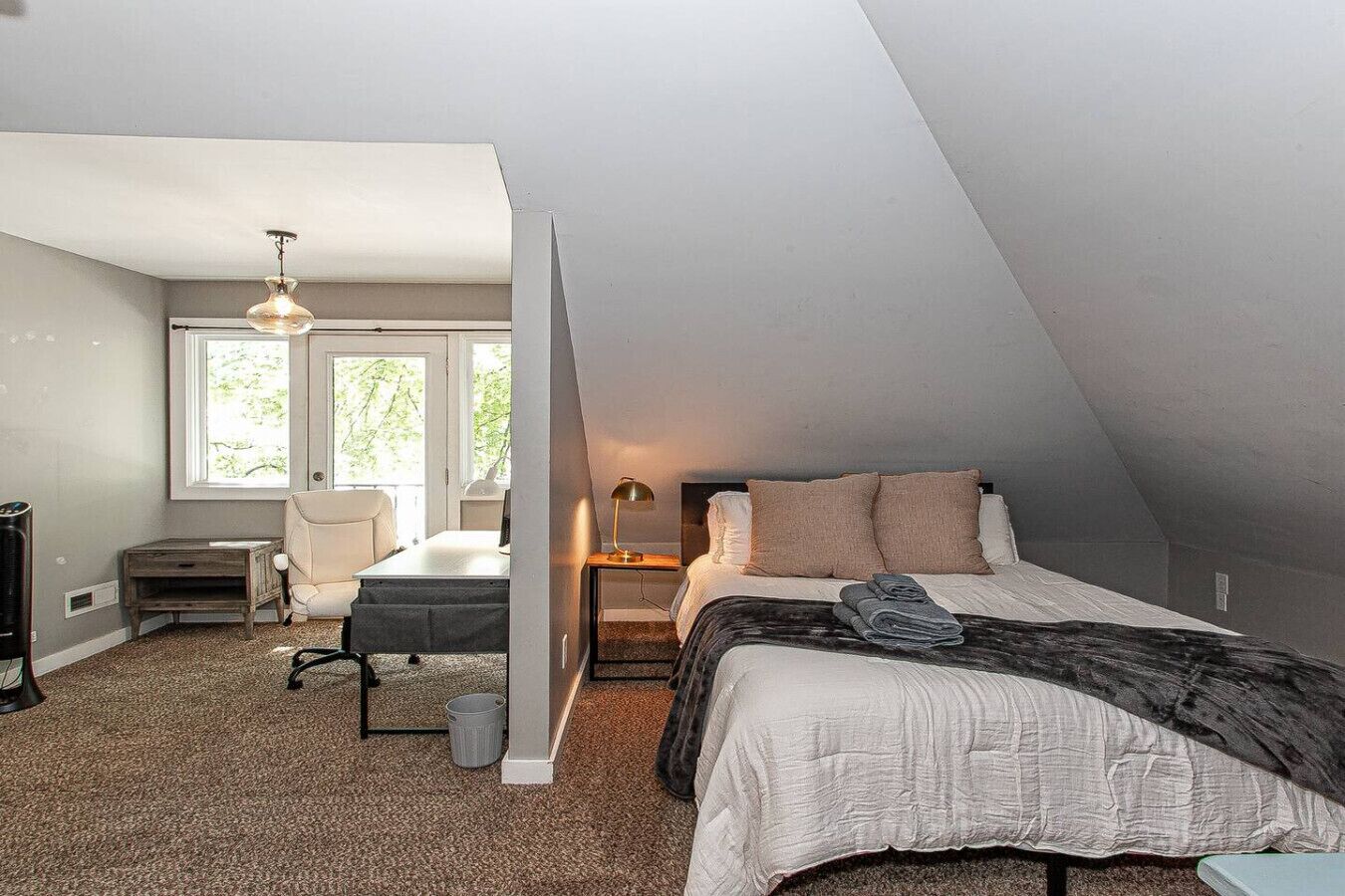 2 chambres, bureau, fer et planche à repasser, Wi-Fi