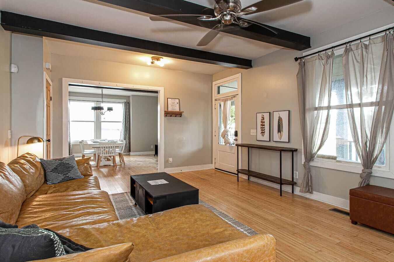 Jennings · Downtown Knox! Walk To Food & Drinks + Fire Pit - Knoxville, TN