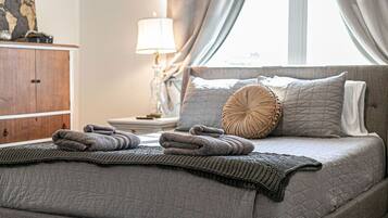 5 sovrum, skrivbord, strykjärn/strykbräda och wi-fi