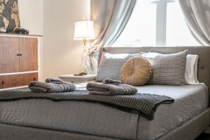 5 makuuhuonetta, työpöytä, silitysrauta/-lauta, Wi-Fi