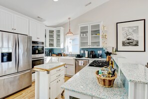 Fridge, microwave, oven, stovetop - Bombastic Home ~Steps to Beach~Hot Tub~Game Room~Sleeps 13! (Surf City)