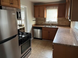 Frigorifero, lavastoviglie