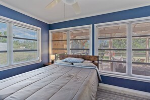 3 Schlafzimmer, Zimmersafe, kostenloses WLAN, Bettwäsche