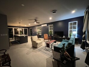 TV - Sea Winds Bungalow - Tierra Del Sol - Aruba (Noord)