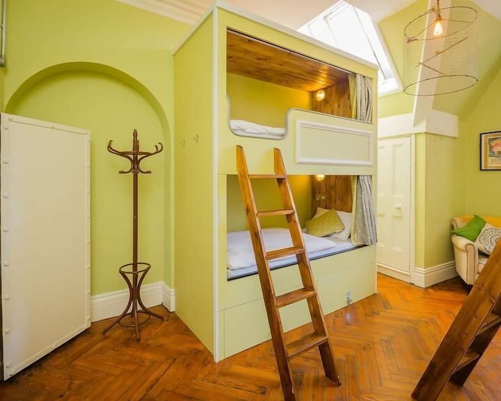 Mrs Potts Hostel ( Closed down) by null