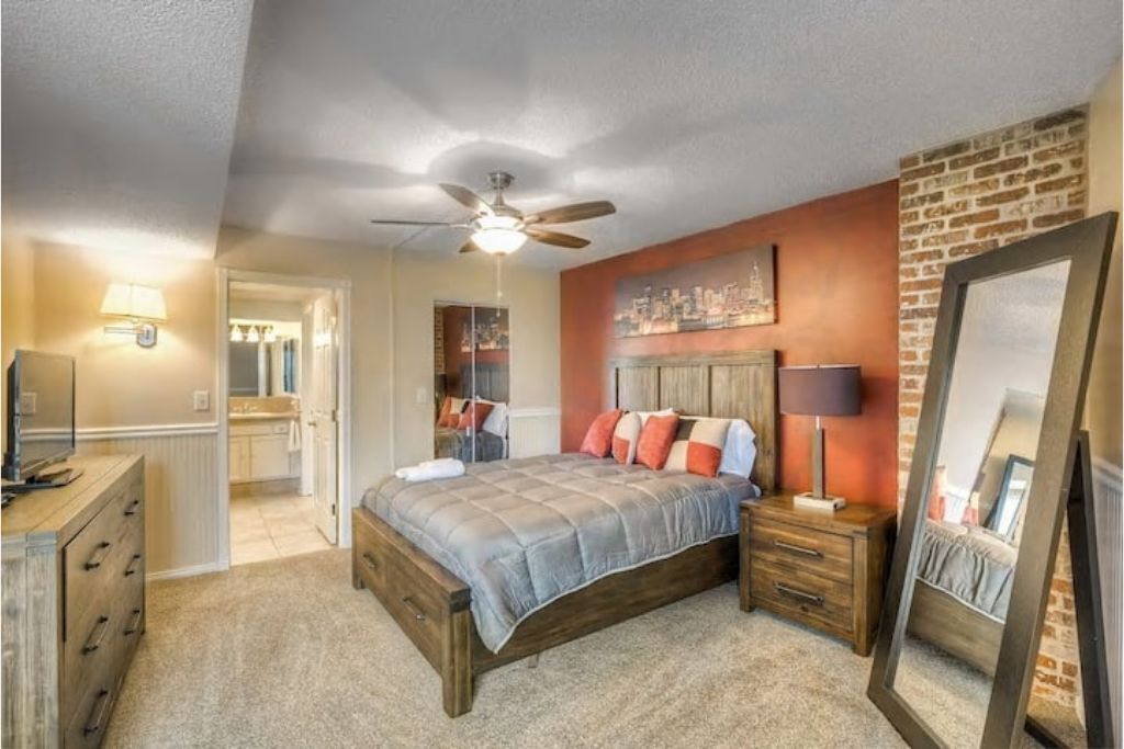 2 BR condo in heart of LoDo with great amenities