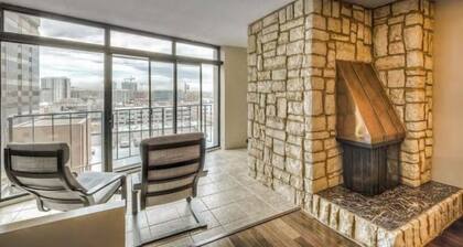 2 BR condo in heart of LoDo with great amenities
