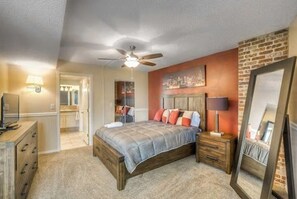 2 Schlafzimmer, Schreibtisch, WLAN