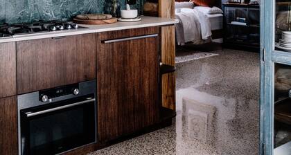 Luxury vineyard log cabin in the Yarra Valley