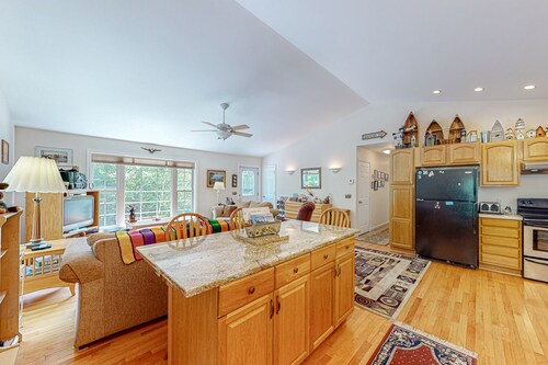 Inviting dog-friendly home with firepit & Ping-Pong - near Acadia National Park