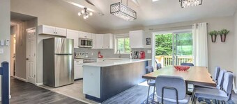 Creek Front Pocono Mountain Getaway with Game room & Sauna