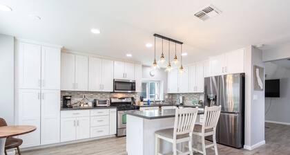 Spacious house in Elk Grove, perfect for your stay!