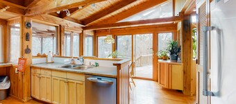 Stunning dog-friendly home with board games, sauna, balcony, gas grill, & deck