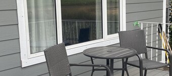 Charming Country  Farmhouse near Lethbridge