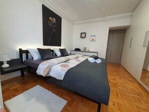 Apartament (One Bedroom Apartment with Balcony) | 1 dormitori 