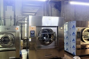 Unclassified image, 4 of 34, button - New Haojing Hotel (Guangzhou Xintang Metro Station) (Guangzhou)