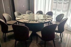 Unclassified image, 2 of 62, button - Wencheng International Hotel (Wencheng)