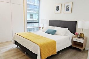 3 chambres, bureau, lit parapluie, Wi-Fi