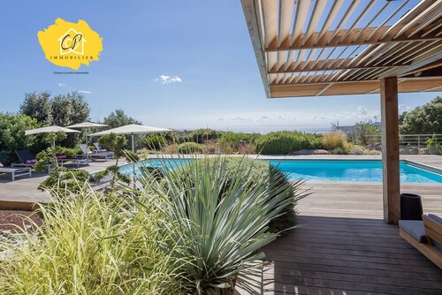 Villa d’exception 7 chambres, piscine, vue mer