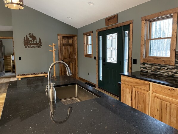 Interior - Northern MI Log Cabin Inn–Hot Tub, Trails, Pools, Golf (Elmira)
