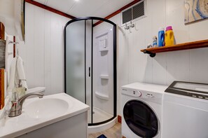 Shower, towels, soap, shampoo