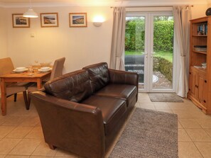 Living area - Tregonning Lodge (Helston)