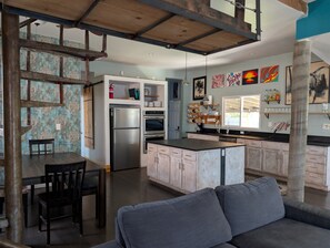 Interior - Denver Oasis · 5BR · 7-Seat Hot Tub · Sleeps 16 (Denver)
