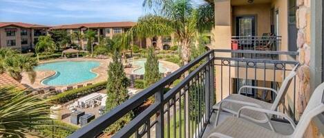 Condo, 3 Bedrooms | Property grounds