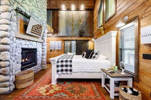 2 室のベッドルーム、アイロン / アイロン台、WiFi、ベッドシーツ