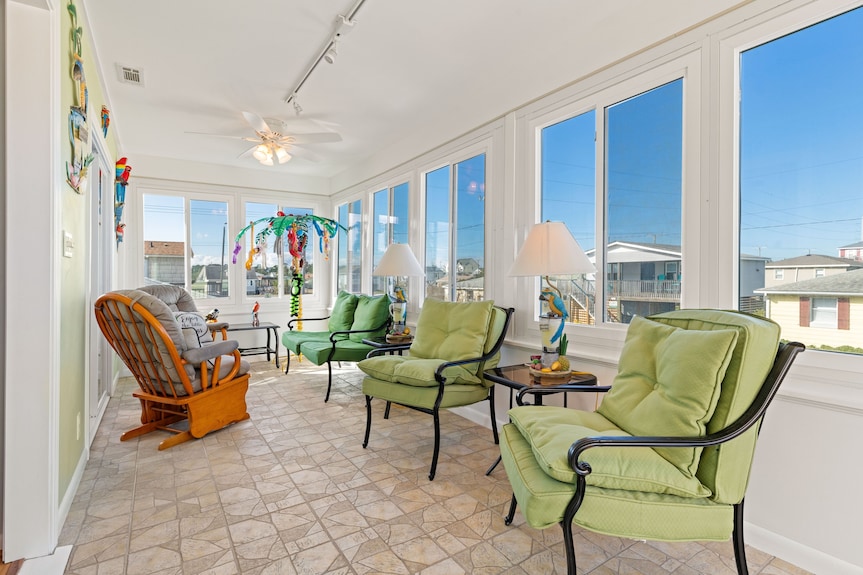 New Listing⭐cozy Bungalow, Walk To Beaches ️, Restaurants, Wifi, Dogs ️ - Kitty Hawk, NC