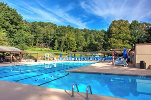 Piscine couverte, piscine chauffée
