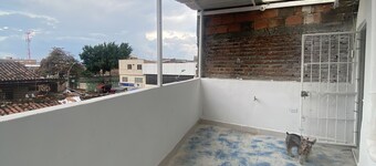 Wing-Apartment in the tourist area of Cali