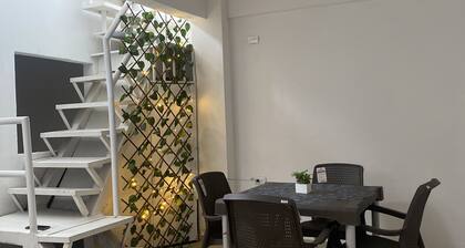 Wing-Apartment in the tourist area of Cali