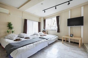 Room | Iron/ironing board, free WiFi, bed sheets