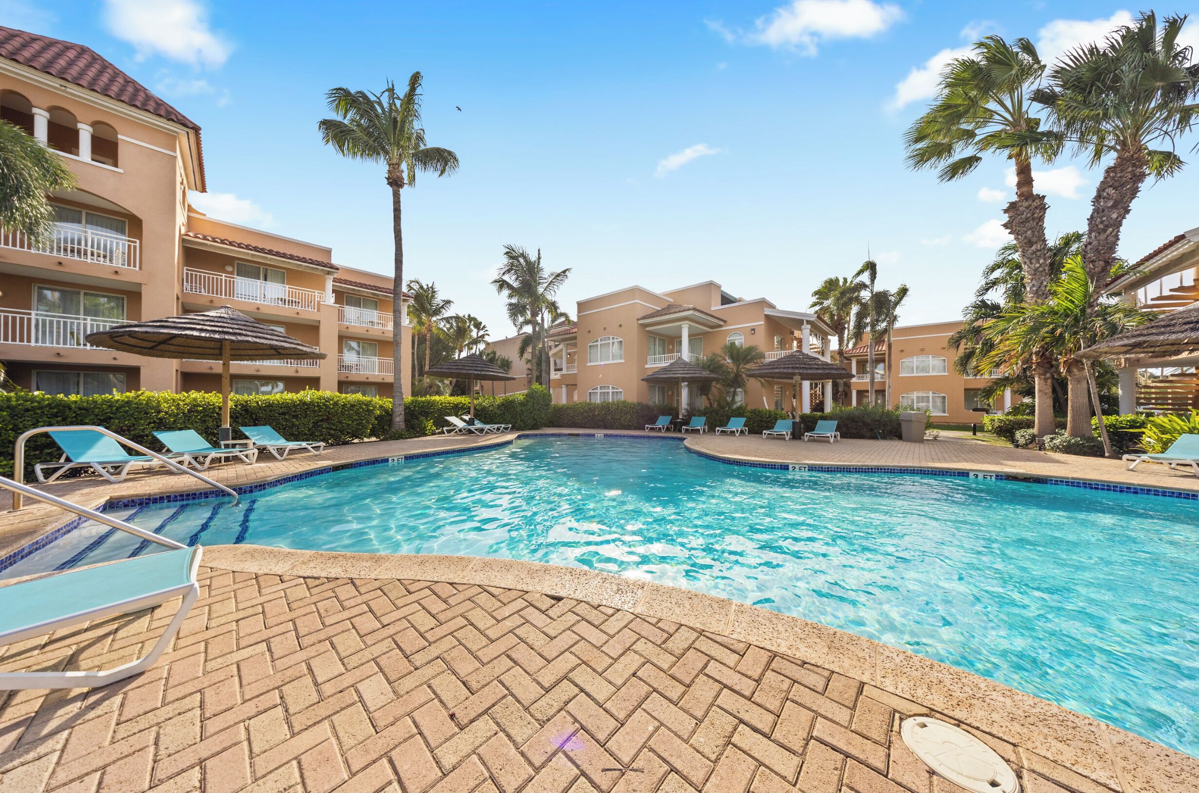 Apartment (3 Bedrooms) | Front of property