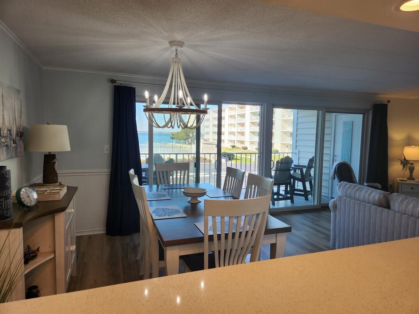 Condo, 2 Bedrooms | Dining