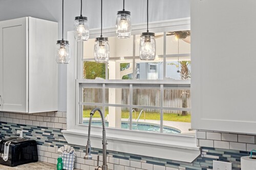 RENOVATED BEACH HOUSE WITH PRIVATE POOL.  CLOSE TO THE BEACH! GAME ROOM!