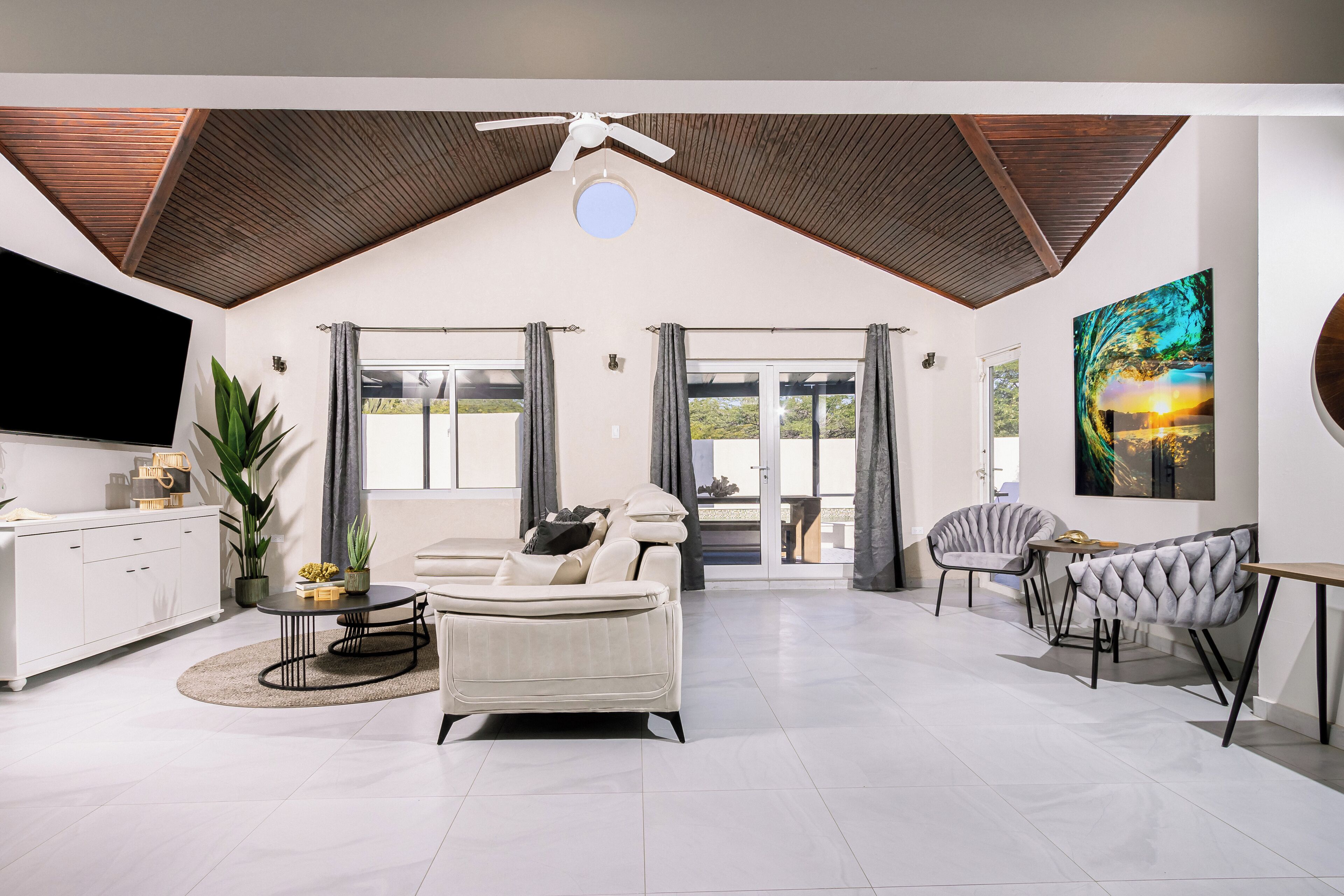 Huis (5 Bedrooms) | Accommodatievoorzieningen