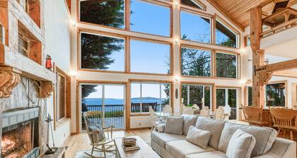 Lovely, open home with water views, scenic deck, & 2 fireplaces - near Seattle