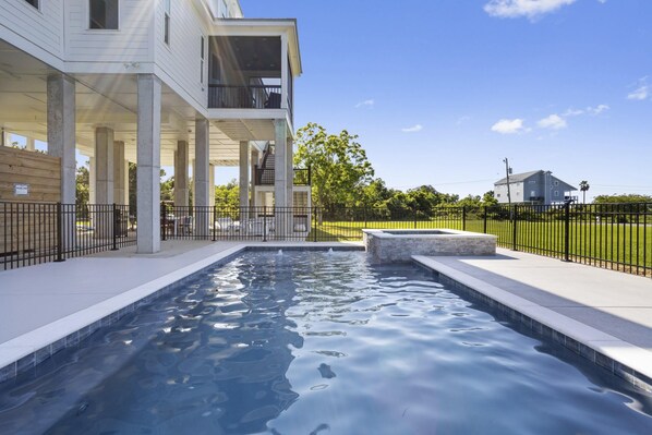 Outdoor pool, a heated pool