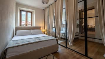 1 slaapkamer, een strijkplank/strijkijzer, wifi, beddengoed