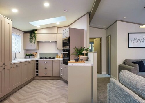 New for 2023 this new Luxury and stylish lodge has all the mod cons.