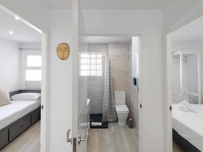 2 soveværelser, strygejern/strygebræt, internetforbindelse, sengetøj